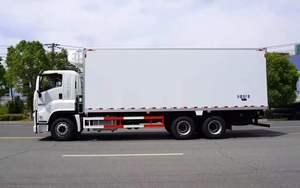 Camion frigorifique Isuzu Giga 12T de qualité supérieure, haute capacité de charge pour le transport de produits frais et de fruits de mer - Product Image 3