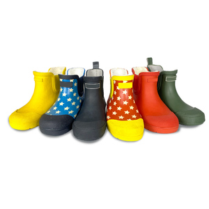 Bán buôn thời trang trẻ em không thấm nước Chelsea khởi động Toddler gumboots Wellington cao su mưa khởi động cho trẻ em lông cho mùa hè mùa đông - Product Image 1