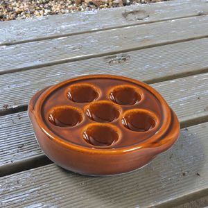 Plat de service d'escargot rond traditionnel brun en céramique d'escargot - Product Image 3