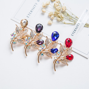 Broche Fleur Scintillante en Cristal pour Femme, Broche Tulipe Haut de Gamme en Alliage, Version Coréenne Colorée - Product Image 6