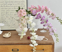 B-301Wholesale bunga populer kain mewah Delphinium bunga pernikahan sutra bunga buatan Delphinium Pink