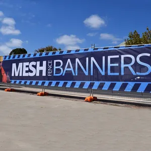 Aangepaste Maten Outdoor Mesh Banner Borden Pvc Materiaal Achtergrond Mesh Banner Voor Training Reclame