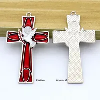 Toptan Çinko Alaşımlı Katolik Hristiyan Güvercin Anahtarlıklar İsa Haçı Çarmıha Gerilmiş İsa Kutsal Barış Güvercini Süsü Araba Metal Anahtarlık
