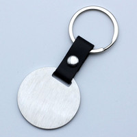 Porte-clés en cuir métallique - Cadeau commémoratif d'amour familial en acier inoxydable - Cadeau de vacances - Porte-clés décapsuleur gravé