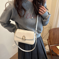 Sac carré texturé de luxe pour femme, nouvelle mode, sac à bandoulière et sac porté épaule avec fermoir, vente en gros