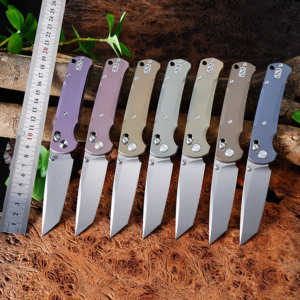 GT-T0039-5 Navaja de Bolsillo Plegable Tunafire con Mango de Aleación de Titanio Multicolor Personalizable con Acabado Anodizado y Arenado, Acero VG10 - Product Image 1