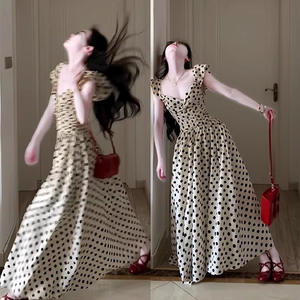 Vestido Casual de Verano para Mujer Tallas Grandes, Estilo Retro Francés, con Hombros Descubiertos, Cintura Ajustada, Escote Corazón, Corte Evase y Largo hasta el Suelo - Product Image 5