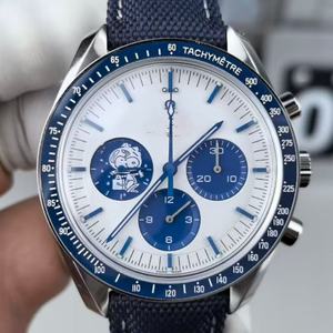 SMF Fabrikası'nın 50. Yıl Dönümü Snoopyes Speedmasteres Saati, 3861 Manuel Kurmalı Mekanizma Özellikli Erkek Otomatik Saat - Product Image 1