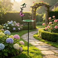 Bain d'oiseaux en fer forgé artisanal de qualité supérieure avec auvent pour cour et jardin, décoration extérieure vintage