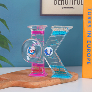 Offres Spéciales Cadeaux pour Enfants : Petit Aquarium en Acrylique avec Sablier à Liquide Design Horloge - Product Image 4