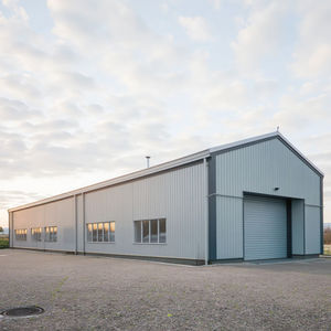 Entrepôts préfabriqués en acier à faible coût Kits de construction en métal industriel Conceptions de construction d'atelier en acier - Product Image 3