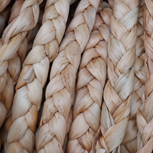 Cordes tissées à la main de corde de jacinthe d'eau torsadée de haute qualité pour la vente en gros au meilleur prix du Vietnam - Product Image 1