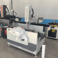 Machine de perçage et de fraisage de profilés en aluminium de 3,5 kW, 1200 mm, pour la fabrication industrielle de fenêtres et de portes en aluminium