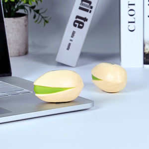 الفستق على شكل مخصص ، مضاد للإجهاد مع شعار مخصص - Product Image 6