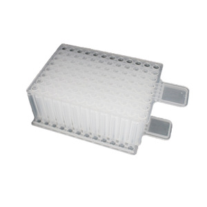 แผ่นไมโครเพลทแบบมีรูแม่เหล็ก Yongyue 96 หลุม พร้อมด้ามจับ ฐานแบน ทำจากวัสดุ PP สำหรับห้องปฏิบัติการ - Product Image 3