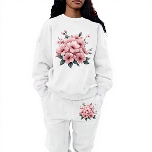 Conjunto de Sudadera con Capucha y Pantalones Deportivos para Mujer, Color Blanco, Forro Polar Grueso, Estampado de Letras, Manga Larga, Estilo Casual con Bolsillos, Estilo Primavera - Product Image 1