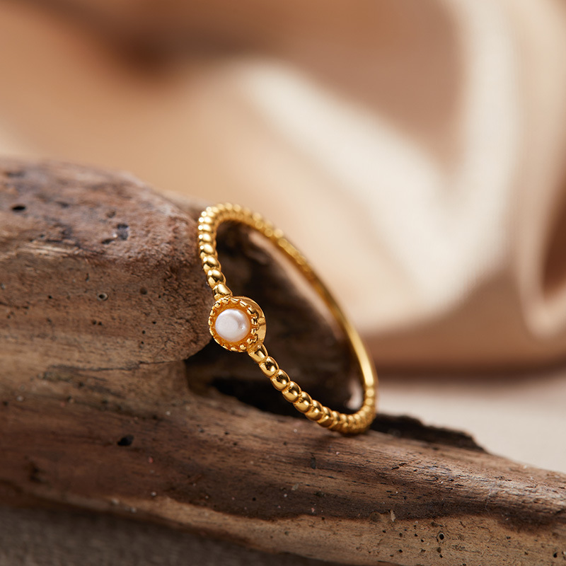 Perle naturali d'acqua dolce di giugno