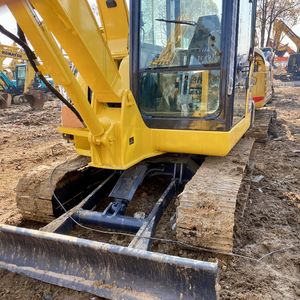 Komatsu PC56 d'occasion Pelleteuse Komatsu PC56 d'occasion avec EPA en stock avec de faibles heures de travail - Product Image 3