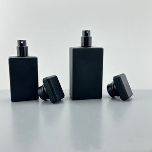 Modelos <span class=keywords><strong>Netflix</strong></span> de botellas de perfume Modelos para hombres 50ML Cubierta de botella negra mate Aerosol fino Serie negra Botella vacía dispensadora - Product Image 4