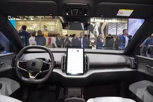 Vol-vo EX30 ibrido elettrico SUV nuova energia veicolo grande 2WD SUV con trazione elettrica a lunga durata per <span class=keywords><strong>Volvo</strong></span> - Product Image 2