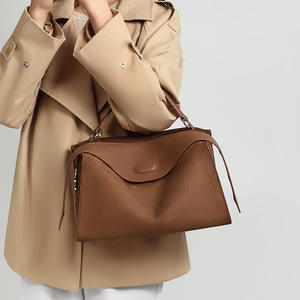 Bolso Bandolera de Seda de Lujo para Mujer, con Doble Cierre, Forro de Alta Calidad, para Viajes y Desplazamientos, Nueva Colección Invierno-Primavera 2025 - Product Image 3