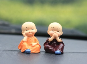 ชุดพระสงฆ์เรซิ่น 4 ชิ้น/ชุด ตุ๊กตาชุดกังฟูเส้าหลิน สำหรับตกแต่งสวนเซนขนาดเล็ก - Product Image 6