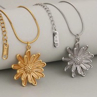 Kalung Rantai Ular Liontin Bunga Daisy Timbul 3D Baja Tahan Karat Vintage Stereo Minimalis Harian Boho Perhiasan Leher Hadiah