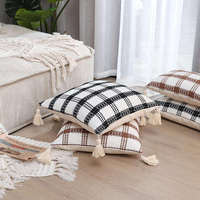 Innermor Chic Boho Home Decor Taie d'oreiller Motif à carreaux noir et café avec glands Housse de coussin