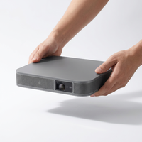 Projecteur laser portable 4K à mise au point automatique Écran extérieur étanche de 200 pouces Fonctionnement Android 13 pour les films de camping dans la cour-Prise américaine