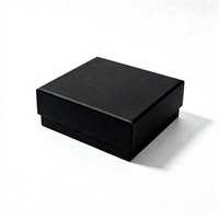 Fond de couverture de cadeau télescopique élégant comprenant des produits carrés foulards carrés mouchoirs colliers divers cadeau cadeau