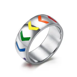 고품질 8mm 화살표 모양의 무지개 반지 스테인레스 스틸 게이 및 레즈비언 반지 LGBT 프라이드 반지