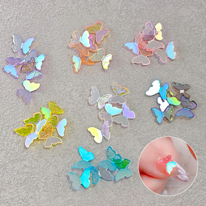 Accessoires pour ongles 3D populaires, 30 pièces/sac, accessoires pour ongles en résine colorée en forme de papillon, adaptés aux produits de manucure DIY pour femmes - Product Image 2