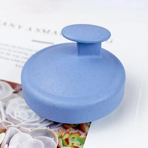 Cepillo de silicona para champú y masaje capilar, ideal para lavado de cabello, baño y ducha en salones de belleza. Venta al por mayor de artículos de baño. - Product Image 6