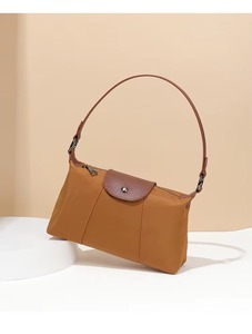 Bolso de Mano de Diseño 2026, Moderno, de Nailon, Lujoso, Vegano, con Asa de Correa Suave, Bolso Tipo Tote Clásico de Moda para Mujer - Product Image 3