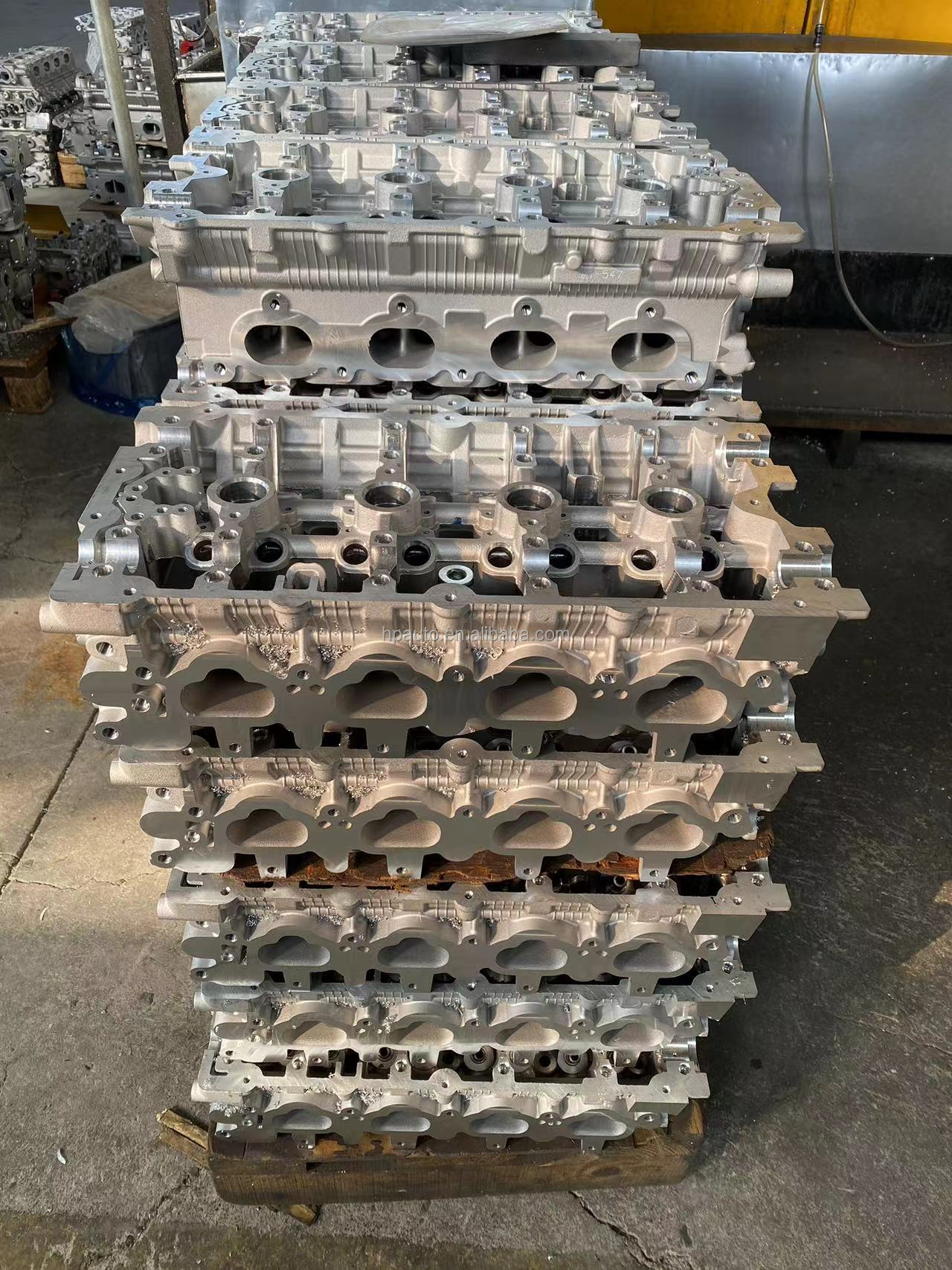 HEAD - r 10-15 Jaguar XKR XF / 10-19 XJ Supercharged AJ133 5.0 Right