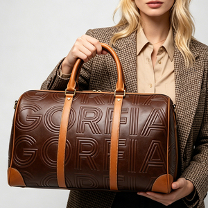 Bolso de Viaje Deportivo de Fin de Semana de Gran Capacidad, de Cuero Vegano con Logotipo de Marca Original en Relieve, de Lujo y Personalizado - Product Image 1