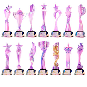 Trofeo <span class=keywords><strong>de</strong></span> Resina Chapado en Oro Colorido <span class=keywords><strong>de</strong></span> Alta Gama Creativo y Más Vendido para Fútbol, Baloncesto, Voleibol, Bádminton - Product Image 3