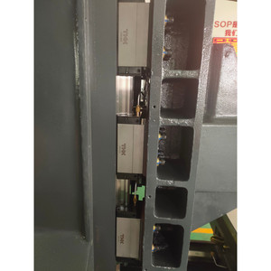 Industrial-grade Vertical <strong>Milling</strong> <strong>Machine</strong> Stable and Durable Worry Free <strong>Processing</strong> - Product Image 3