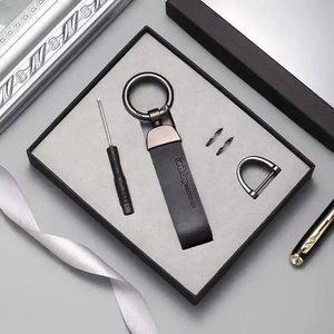 China Wholesale Sublimation <b>Custom</b> Engraving logo Business Metal Leather Car <b>Keychain</b> - Product Image 3