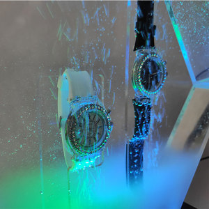 Giá Trưng Bày Đồng Hồ Đeo Tay Tai Nghe Đèn Pin Chống Nước Làm Theo Yêu Cầu Bằng Acrylic - Product Image 4