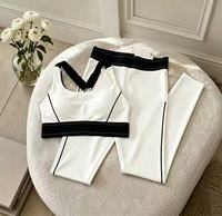 Ensemble de yoga 2 pièces pour femme, écologique, respirant, haut court épaules dénudées et leggings mi-mollet, tenue de sport et de mode