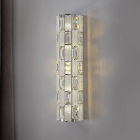 Applique murale LED moderne de luxe léger en cristal avec cadre en acier inoxydable pour chambre à coucher, chevet ou mur de fond