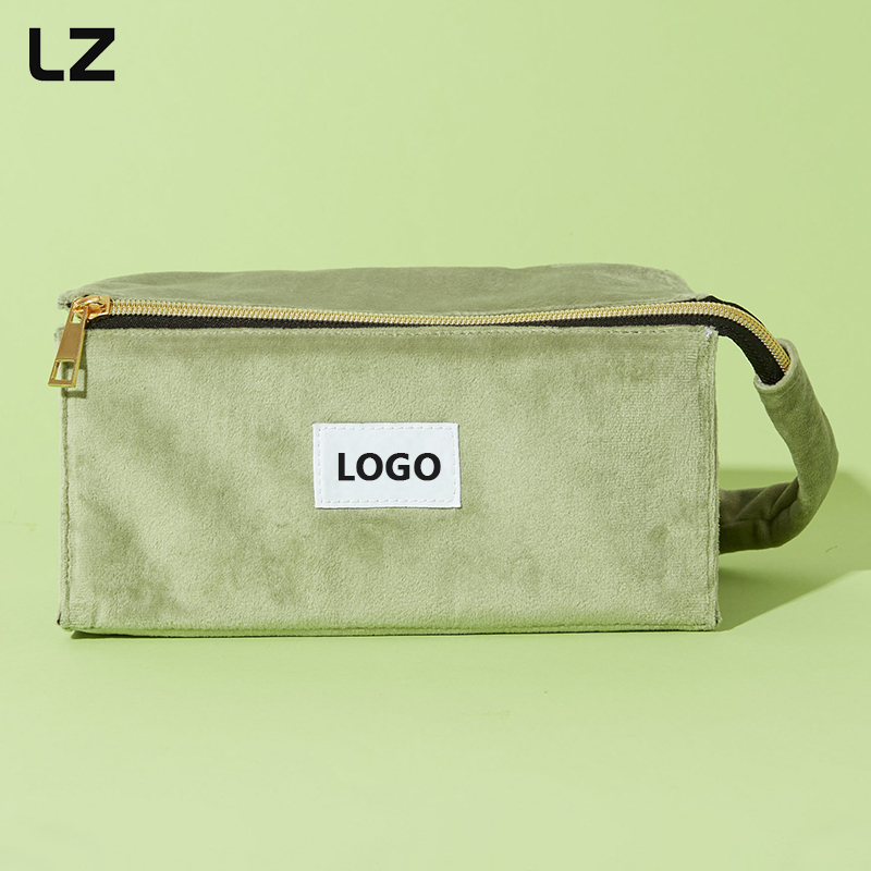 Borsa in velluto verde salvia