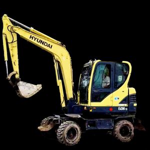 Second <b>Hand</b> Hyundai HY60w 6 Ton Crawler <b>Mini</b> Excavator with Engine & Motor High Operating Efficiency Made in Korea - Product Image 1