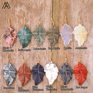 Pendientes de hoja de cristal de moda para mujer, joyería de gancho para la oreja chapada en oro, regalos de cumpleaños o boda - Product Image 2