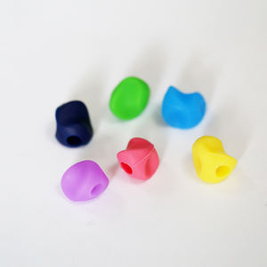 Kinder Silikon Gummi Bleistift griff für Handschrift Zeichnung Weiches Silikon Bunte Bleistift griffe zum Üben Schreiben - Product Image 4