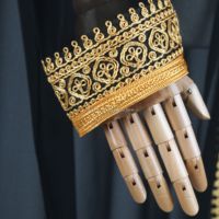 Nouvelle Tunique Musulmane Casual pour Hommes, Col Brodé, Manches Longues, Sans Couture, Respirante, Séchage Rapide, Légère, Robe Arabe Traditionnelle
