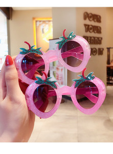 Petit Mignon <span class=keywords><strong>Noir</strong></span> Rose Rond pour Enfants Bébé Fille En Forme De Coeur Maman Et Moi Enfants Carré Lunettes de soleil Lunettes de Soleil Pour enfants - Product Image 3