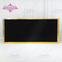 Tableau rectangulaire moderne de barre avec le cadre d'acier inoxydable et les caractéristiques acryliques de la barre LED d'or