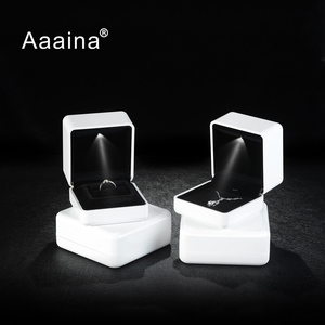 Bracelet Luxury Gift Earring Jewelry <strong>Box</strong> <strong>White</strong> Ring <strong>Jewellery</strong> Boxes With Light - Product Image 4